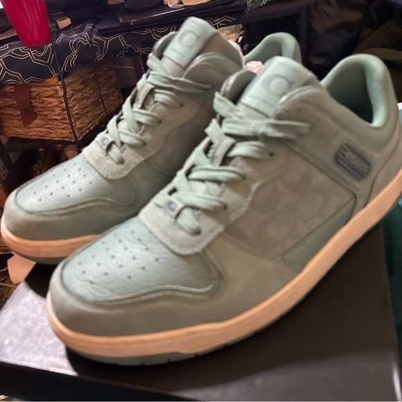 NIB Coach Aquamarine Leather , Signature Printed Sneakers,!size 9.5D main image 7